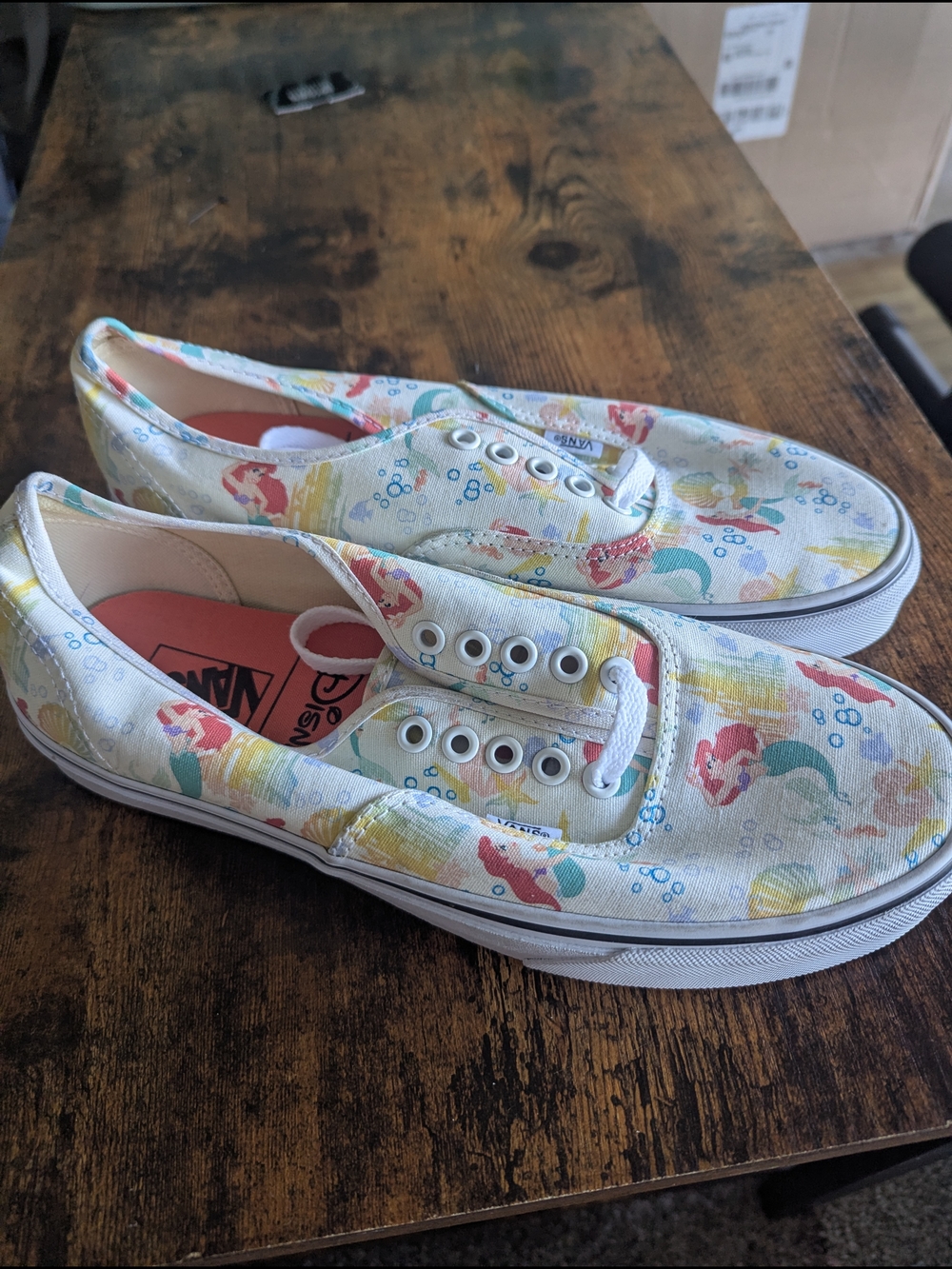 BRAND NEW Authentic Vans Disney The Little Mermaid ARIEL slip ons